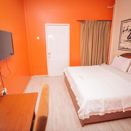 Hilton View Hotel Ogbodjo Экстерьер фото