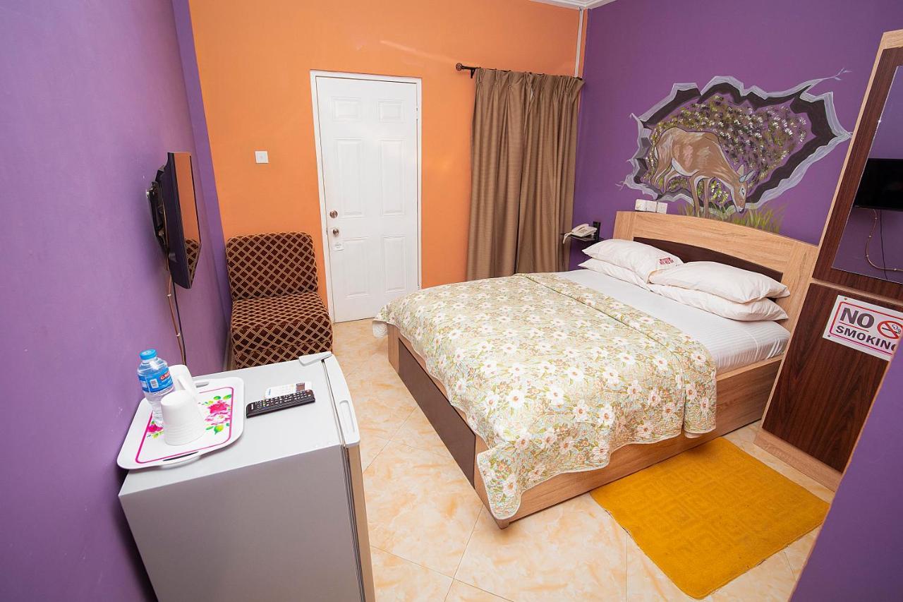 Hilton View Hotel Ogbodjo Экстерьер фото