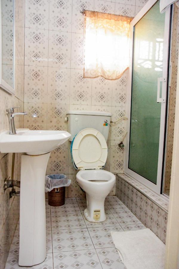 Hilton View Hotel Ogbodjo Экстерьер фото