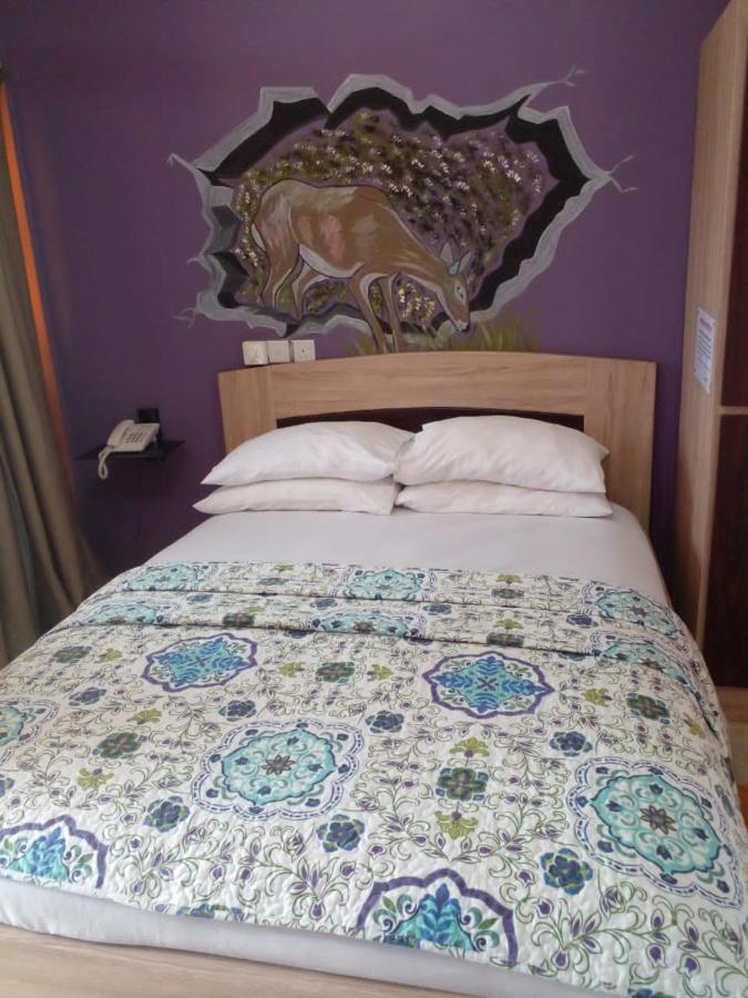 Hilton View Hotel Ogbodjo Экстерьер фото